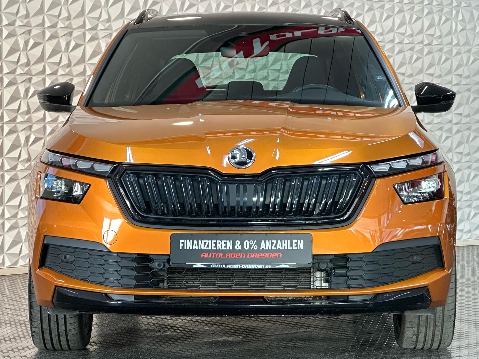 SKODA Kamiq 1.0TSI MONTE CARLO LED#ACC#SPUR#PANO#SHZ - Image 3