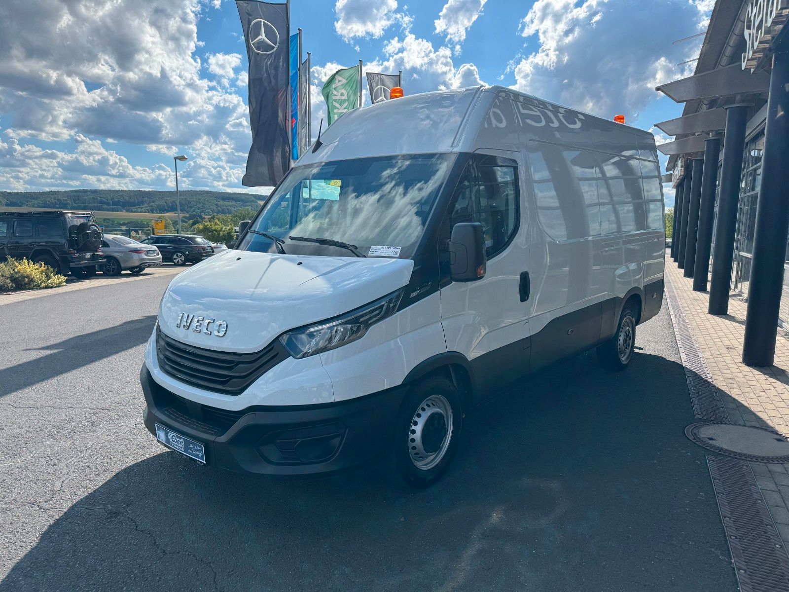 Fahrzeugabbildung Iveco Daily 35S16 *R3.520mm*Automatik*AHK*LED*