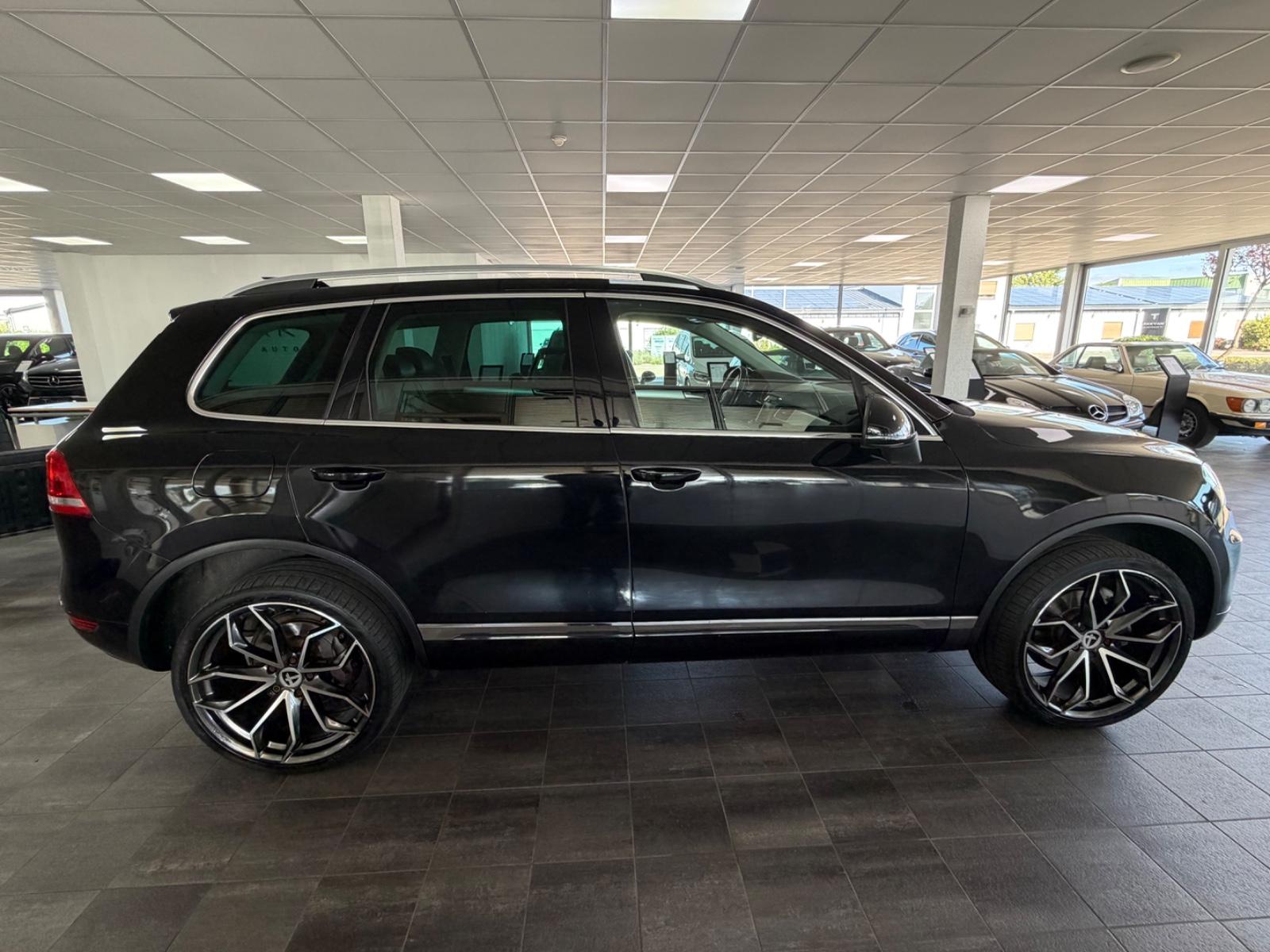VOLKSWAGEN TOUAREG V6 TDI 3.0 204ch 4MOTION - CUIR - GPS RNS 850 - XÉNON - SIÈGES CHAUFFANTS - ATTELAGE 3,5T
