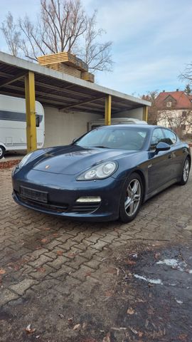 Porsche Panamera 3,6 300 PS VOLL/VOLL TOP