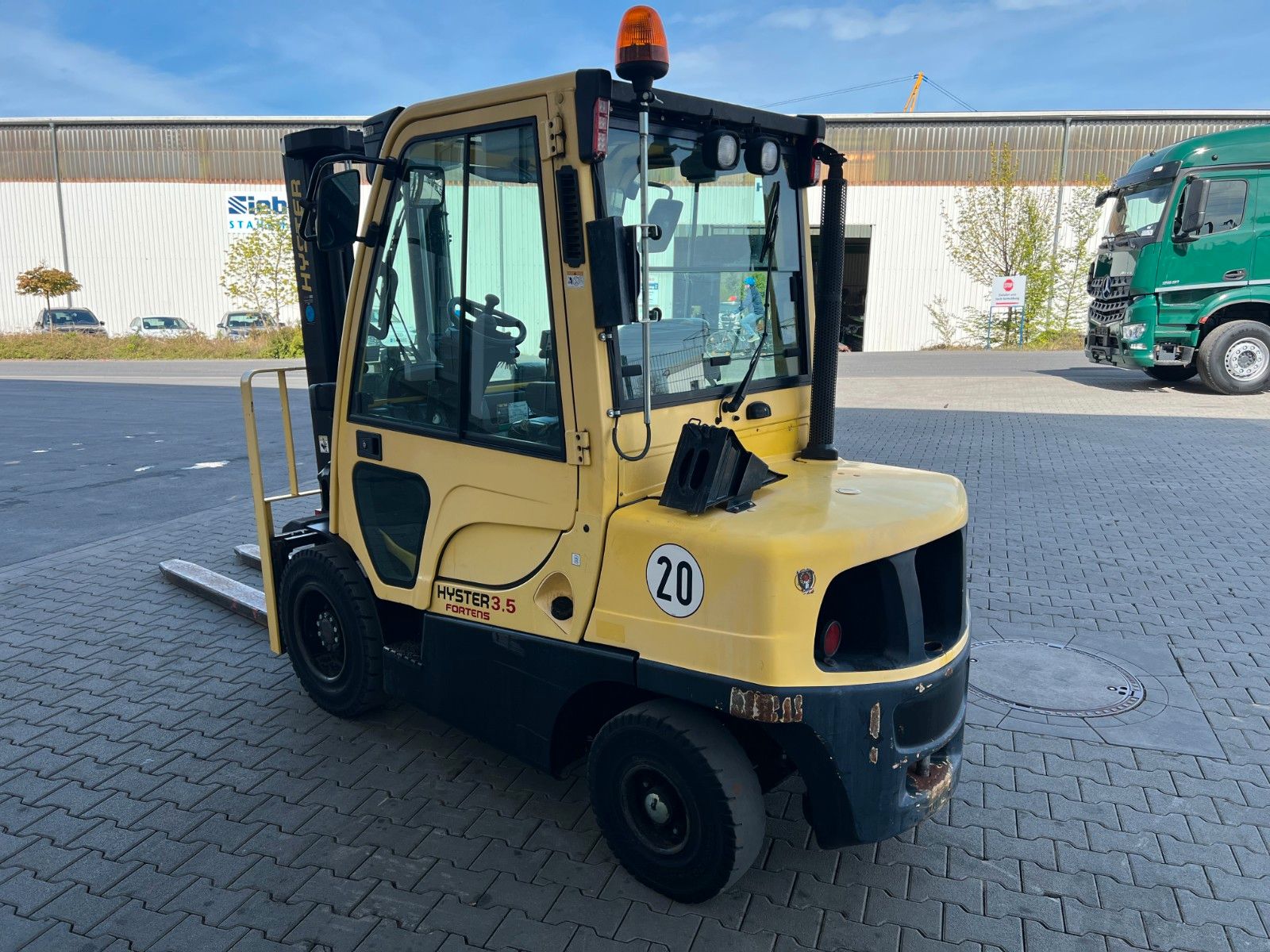 Fahrzeugabbildung Hyster H3.5 FT / Seitenschieber / HH:3,15m / nur 1.283h
