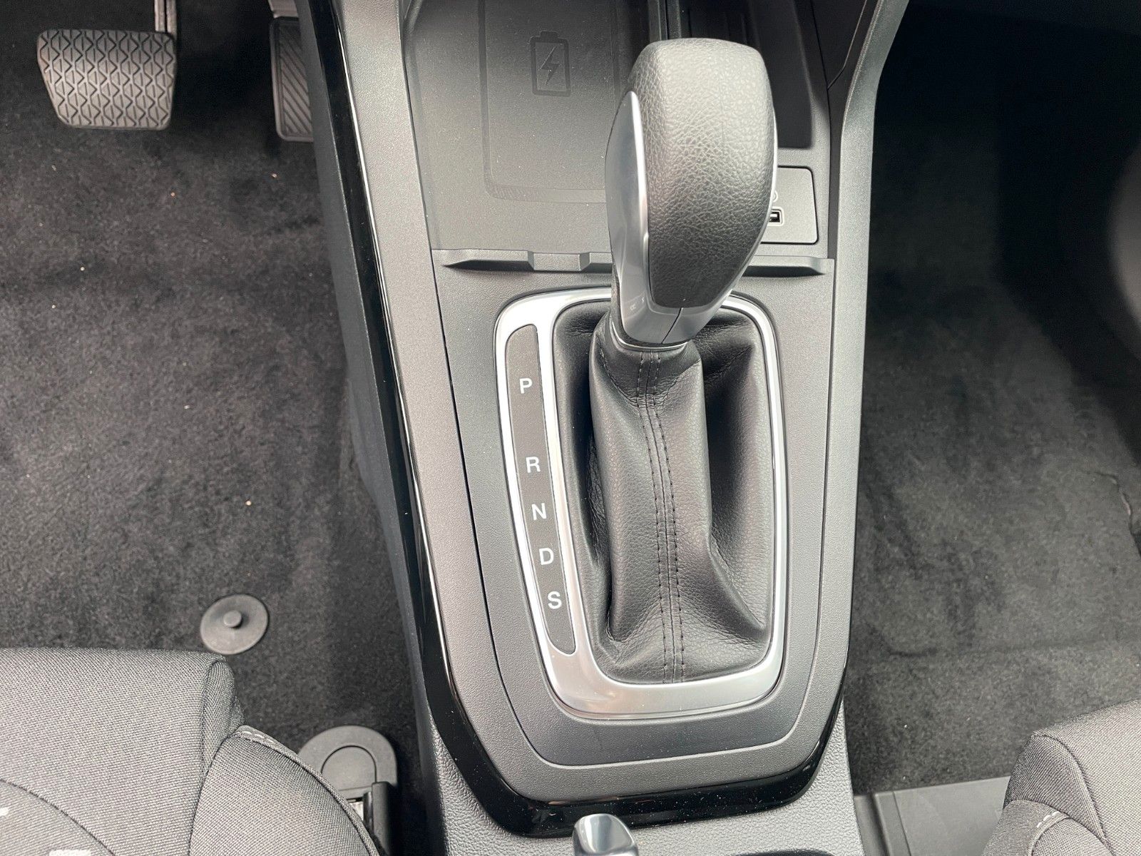 Fahrzeugabbildung Ford Puma Titanium