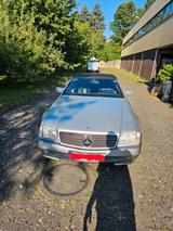 Mercedes-Benz 190 - graue Mercedes-Benz 190