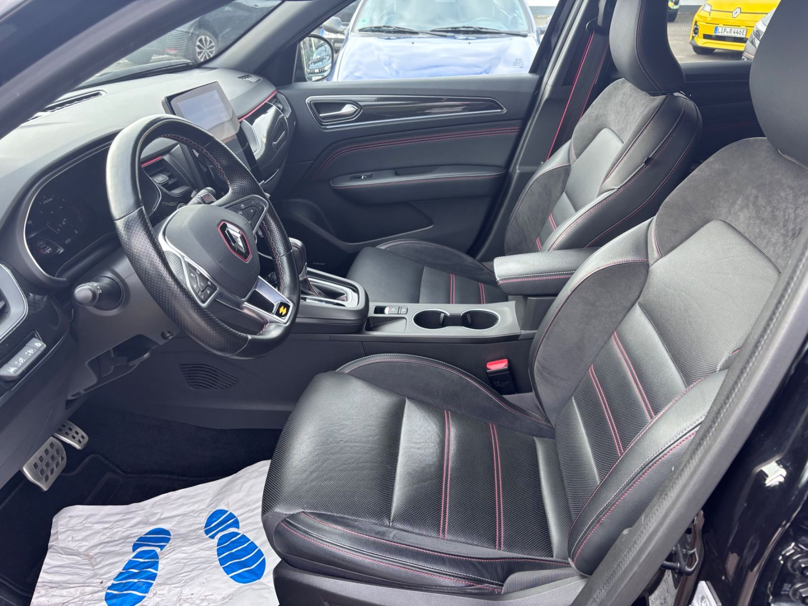 Fahrzeugabbildung Renault Arkana R.S. Line AUTOMATIK