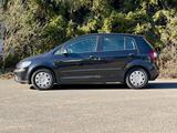 Volkswagen Golf Plus 1.6 V Trendline+TÜV NEU+KLIMA+S-HZNG+ - Volkswagen Golf mit Benzin-Antrieb: Kombi, 1.6