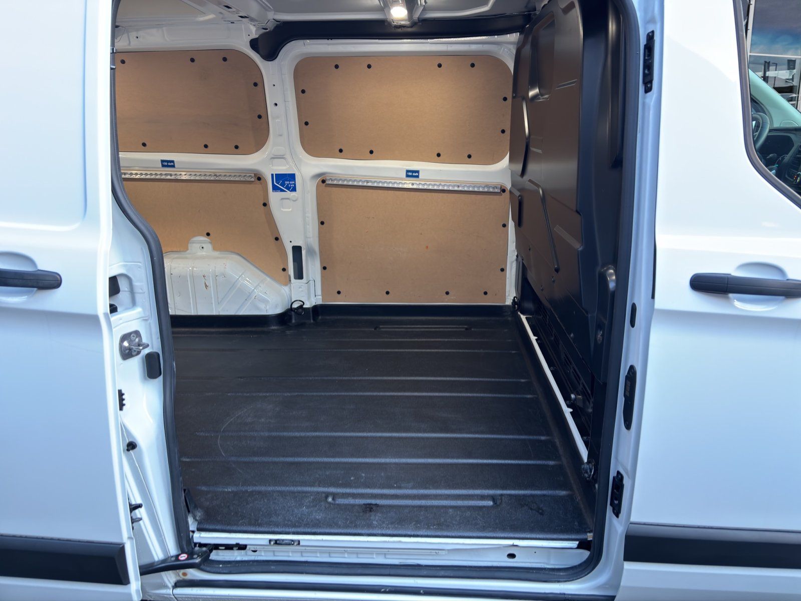Fahrzeugabbildung Ford Transit Custom 300 L1 Trend