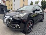 Hyundai ix35 Style 4WD*TüV 08/25+EU5*PDC*SHZ*1HA* - Hyundai ix35 aus 2014 mit Diesel-Antrieb: Geländewagen