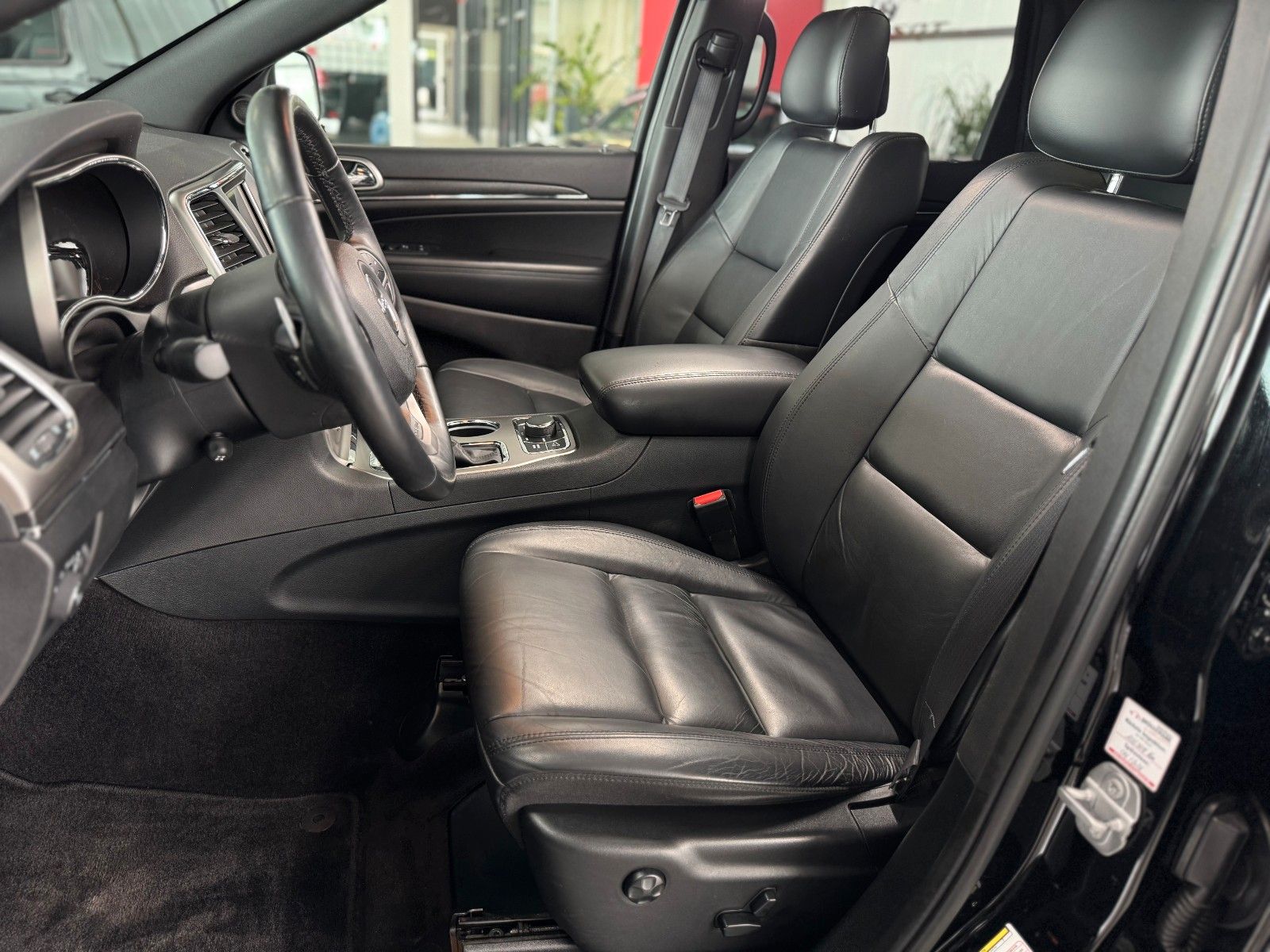 Fahrzeugabbildung Jeep Grand Cherokee 3.0 CRD Limited AHK