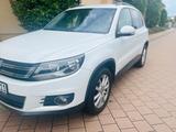 Volkswagen Tiguan 2.0 TSI 140kW DSG 4MOT  USA Herstellung - : Geländewagen, Usa