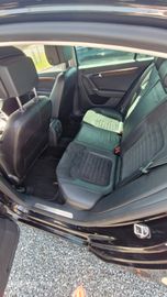 Volkswagen Passat - 10