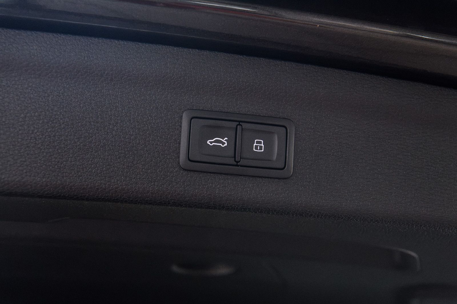 Fahrzeugabbildung Audi Q3 35 TFSI advanced +LED +KAMERA +NAVI +AHK