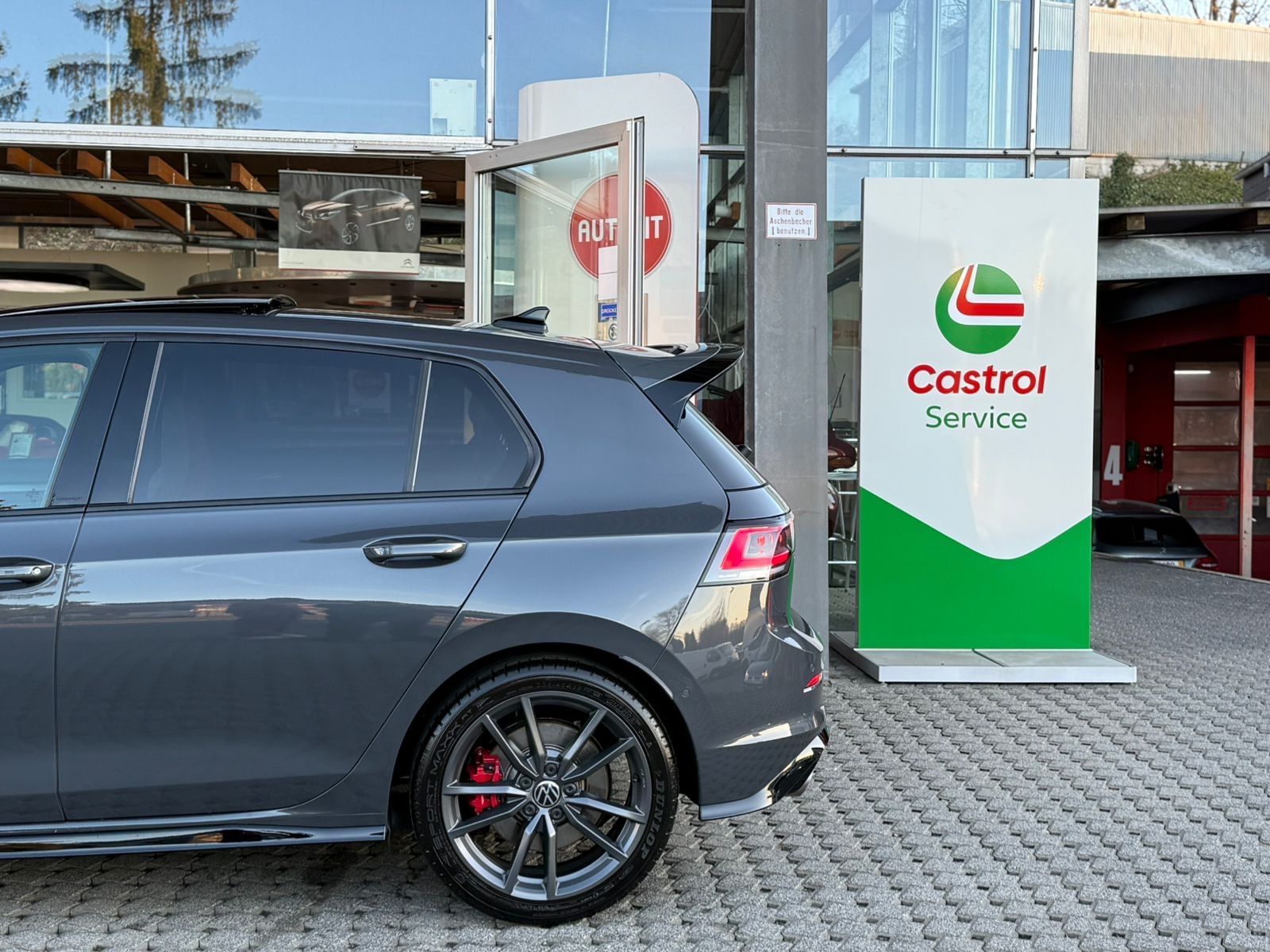 Volkswagen Golf VIII Lim. 2.0 TSI GTI Clubsport/AKRAPOVIC/ foto 11