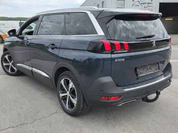 Peugeot 5008 - 5