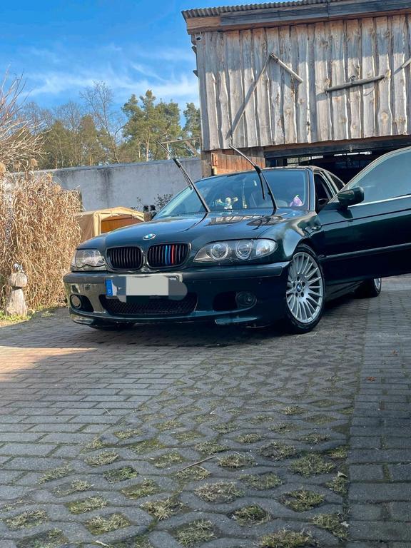 BMW 330
