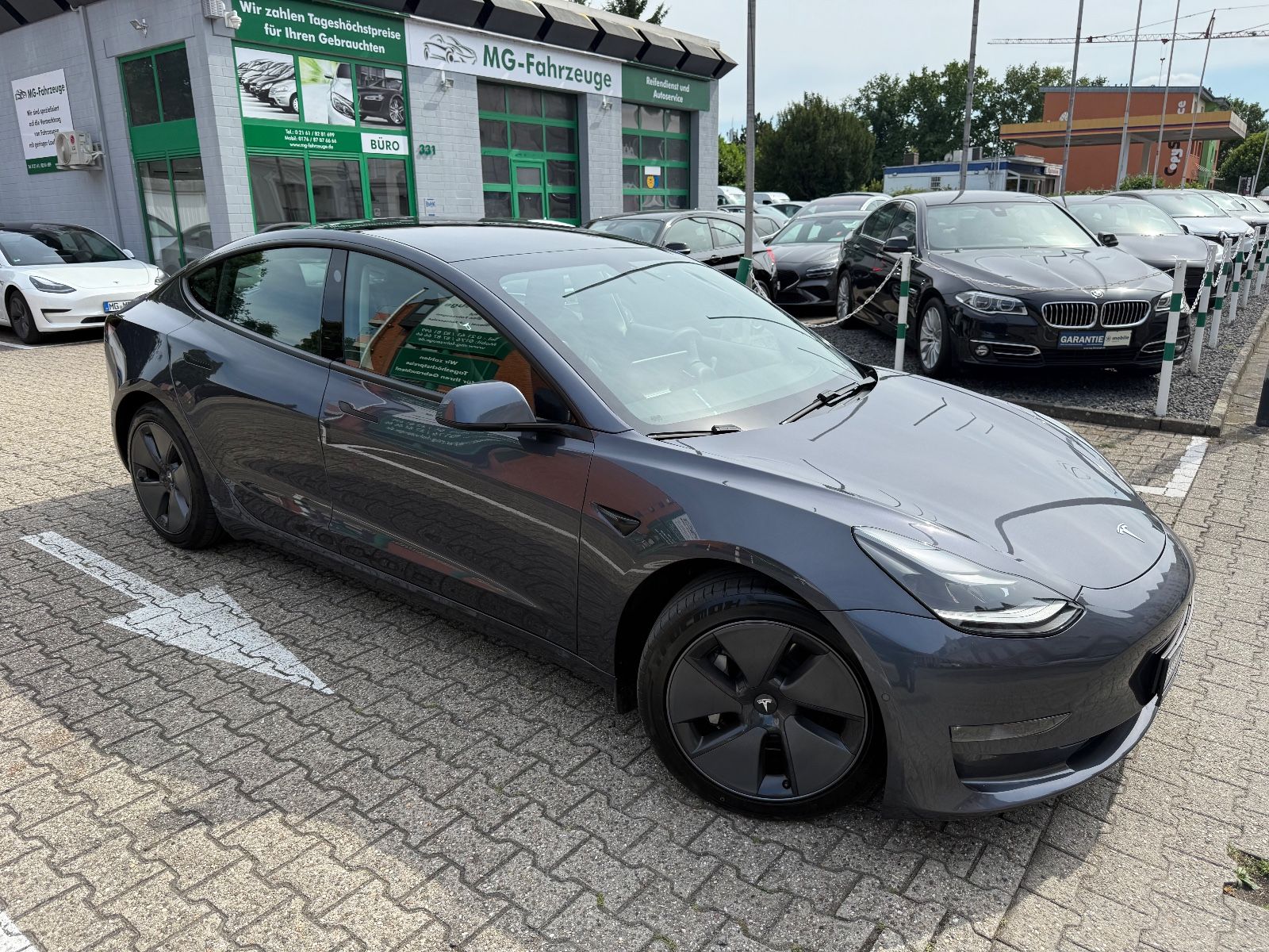 Fahrzeugabbildung Tesla Model 3 Long Range Dual AWD FACELIFT 1-HAND TOP