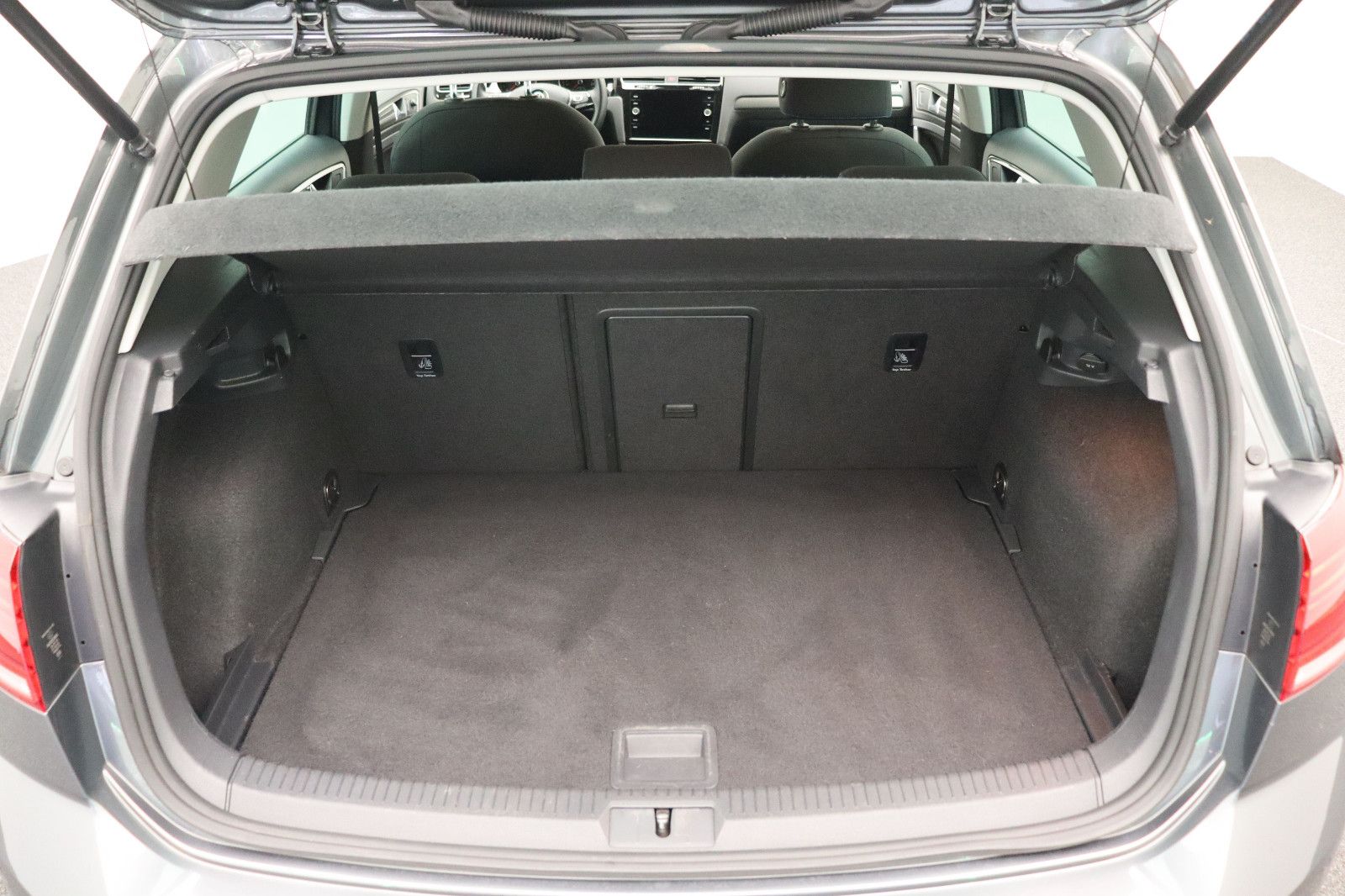 Fahrzeugabbildung Volkswagen Golf VII 1.0 Lim. Join