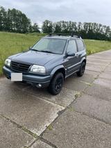 Suzuki Grand Vitara Limited - Suzuki Grand Vitara: Limited