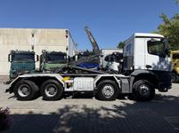 Mercedes-Benz Arocs 3245 K 8X4 Haken