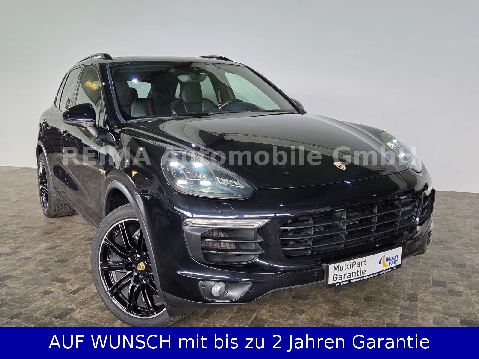 Fahrzeugabbildung Porsche Cayenne S E-Hybrid, Chrono, Pano, LED