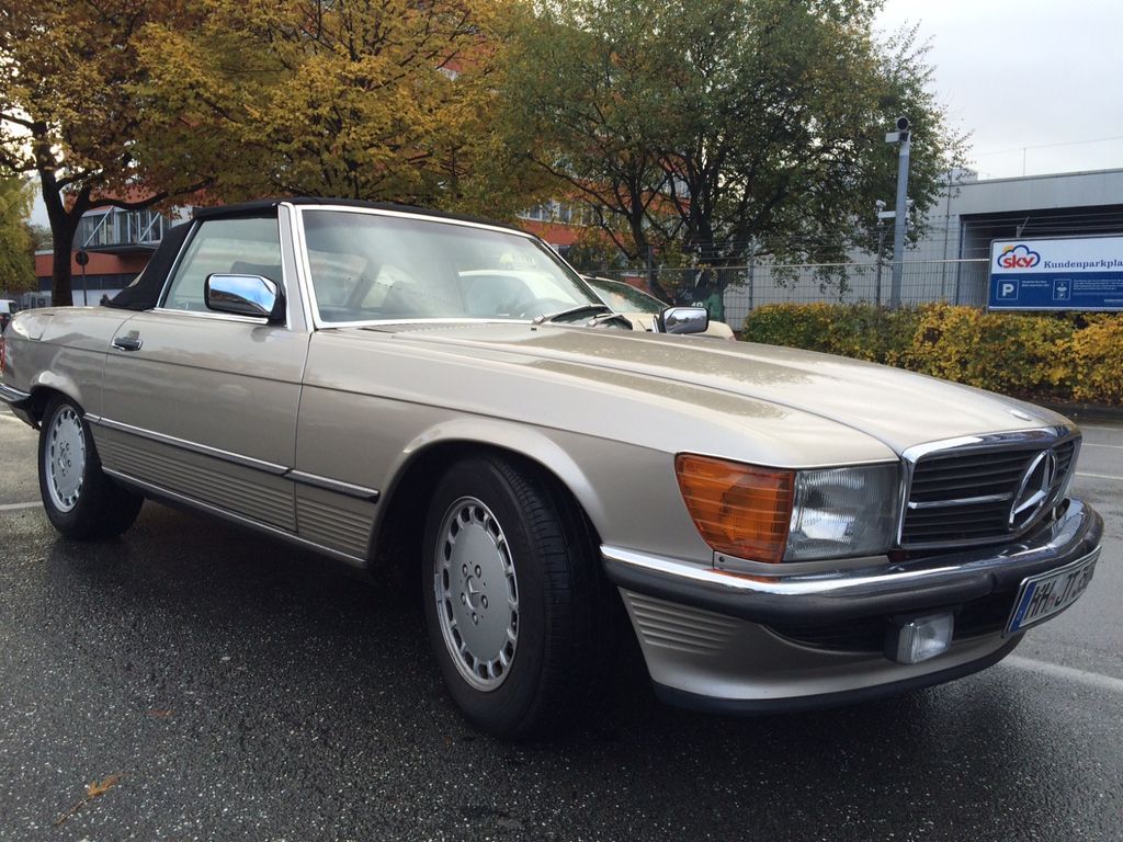 Mercedes-Benz SL 300