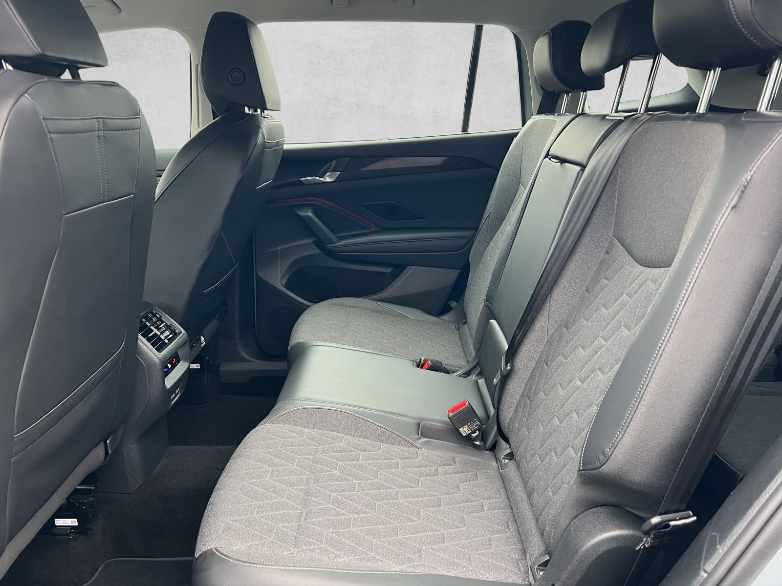 Tayron Life 4M 2.0 TDI DSG AHK*Navi*7-Sitzer