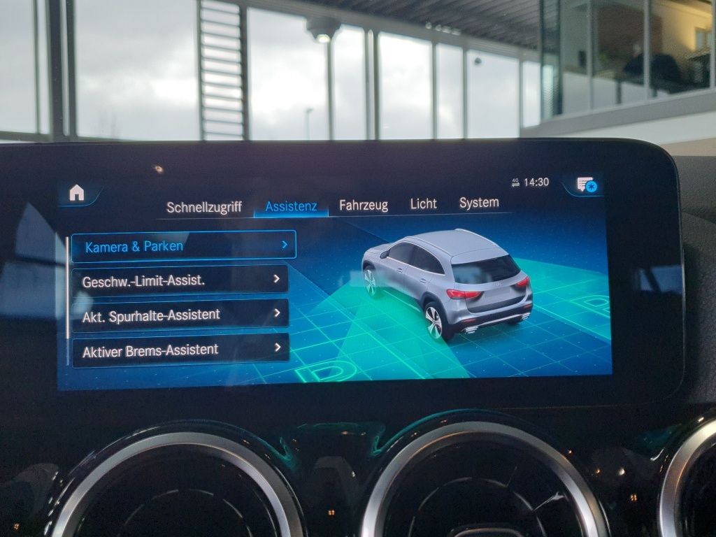 Fahrzeugabbildung Mercedes-Benz GLA 200 el.Heckklappe*AHK*Sitzheizung*Kamera*LED