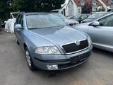 Skoda Octavia Combi Elegance*Automatik*Tüv Neu - Skoda Octavia aus 2005