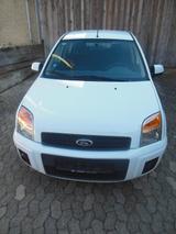 Ford Fusion BJ 2011 Benzin nur 94.898 km S... - Ford Fusion: For