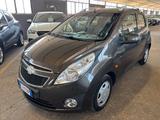 Chevrolet Spark 1.0 BENZINA LS 50KW 68 CV NEOPAT - graue Chevrolet Spark