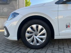 Fahrzeugabbildung Volkswagen Polo 1.0 MPI Life LED VIRTUAL APP