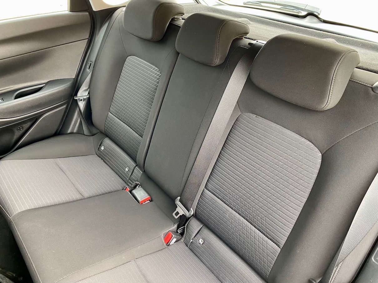 Fahrzeugabbildung Hyundai i20 1.0 KLIMA ALLWETTER ALU SHZ CARPLAY GRA