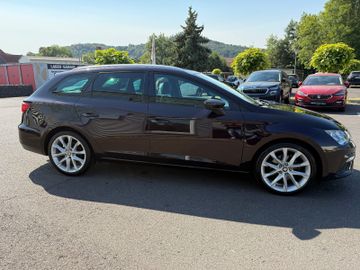 Seat Leon FR ST 2.0TDI DSG+AHK+Navi+Kamera+Garantie