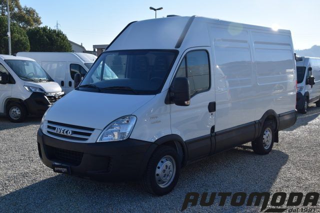 Iveco IVECO Daily 35S10 2.3 L2H2 Allestito