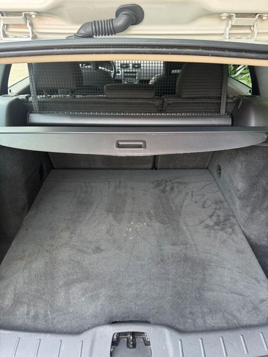 Volvo V50 2011 — photo 8