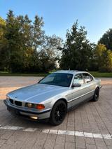 BMW E38 728i Leder, Memory, AHK, Schiebedach - BMW 728 aus 1998