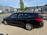 Ford Focus Turnier Cool & Connect NAVI/SHZ/TEMPOMAT - Ford Focus: Kombi