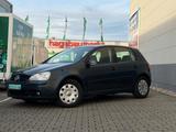 Volkswagen Golf V Lim. Comfortline * 1,6 Motor* - Volkswagen Golf aus 2004: 1.6