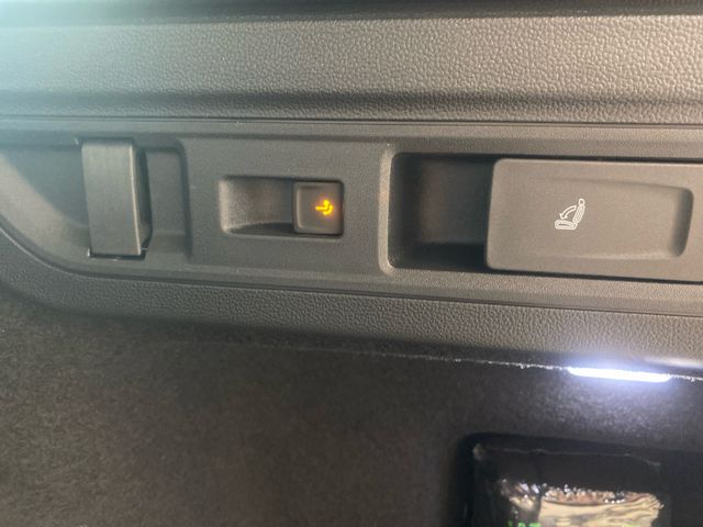 Superb Combi L&K 2.0 TDI, Standhzg, PANO, Rückka