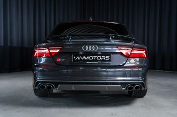 Audi S7 - 5