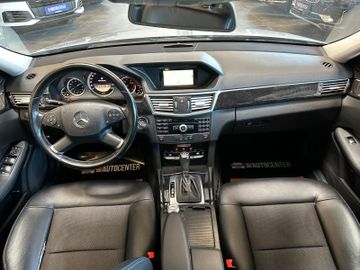 MYAUTOCENTER – Gebraucht- und Jahreswagen mit Werkstattservice in Pfaffenhofen Mercedes-Benz E 200 *AHK*Abstandstempo*Teilleder*Szhz*