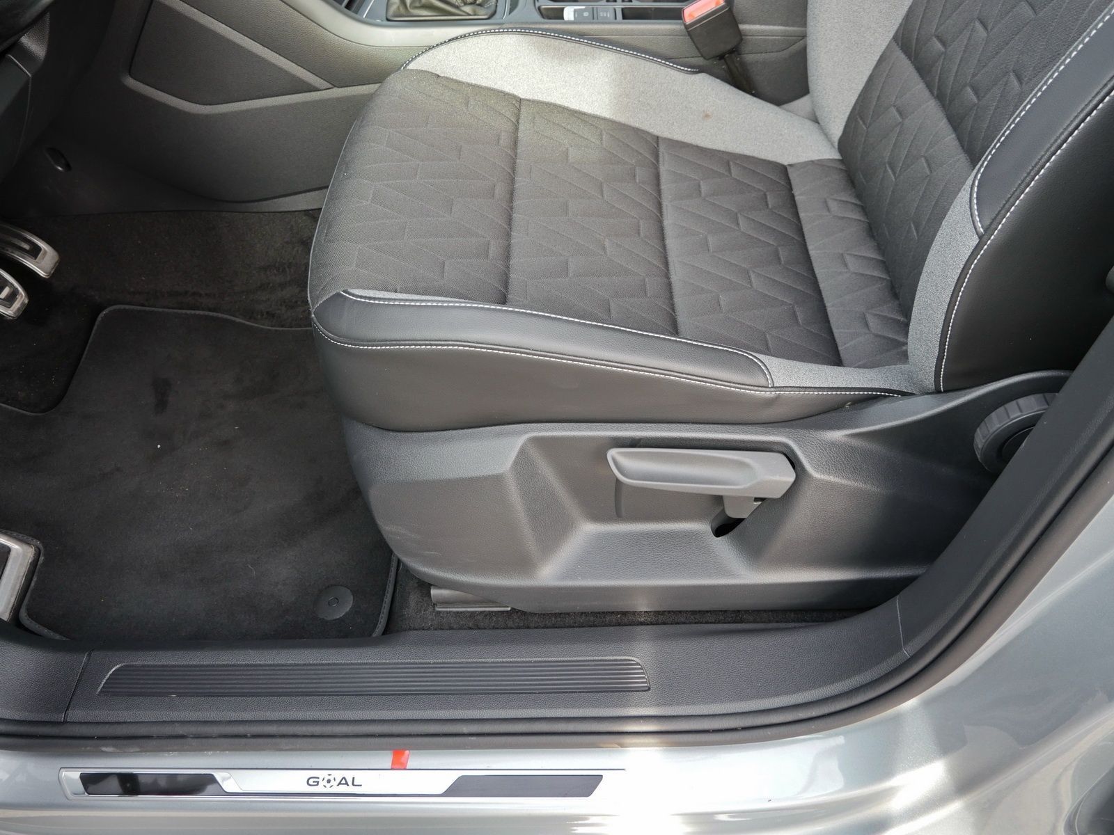 Volkswagen Touran - Bild 20