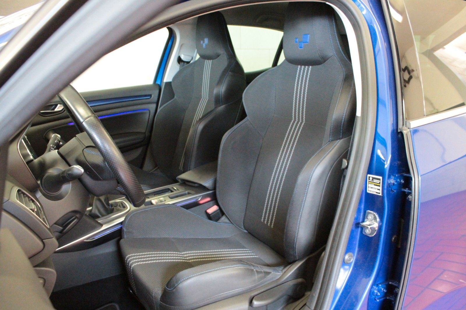 Fahrzeugabbildung Renault Megane ENERGY TCe 130 GT Line   AHK*