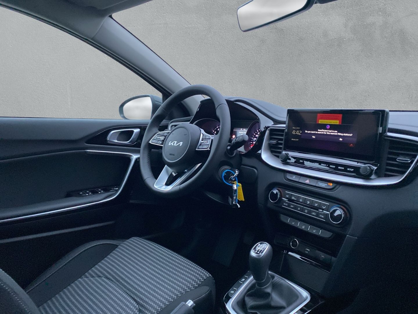 Fahrzeugabbildung Kia Ceed VISION 1.5 T-GDI *KOMFORT-PLUS-PAKET*NAVIGA