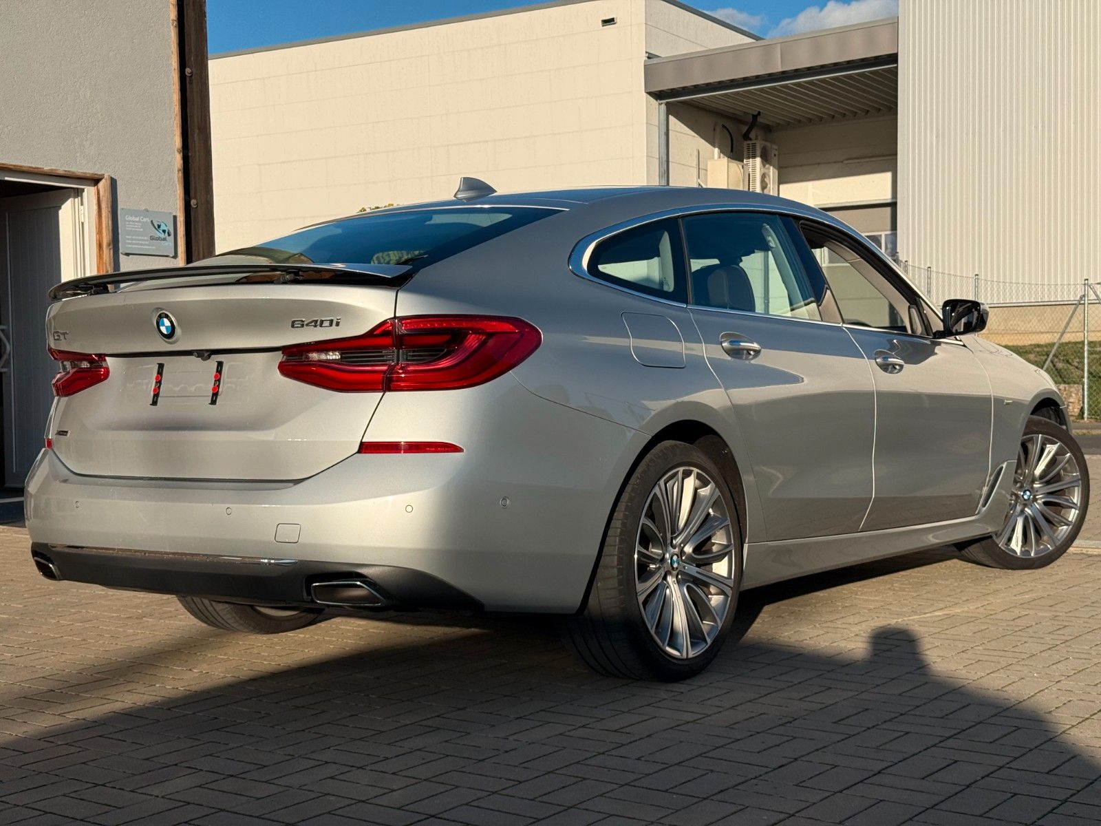 BMW 640i Gran Turismo NAVI H&K PANO RFK OHNE OPF HUD foto 4