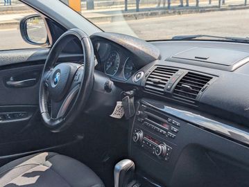 BMW 118 - 12