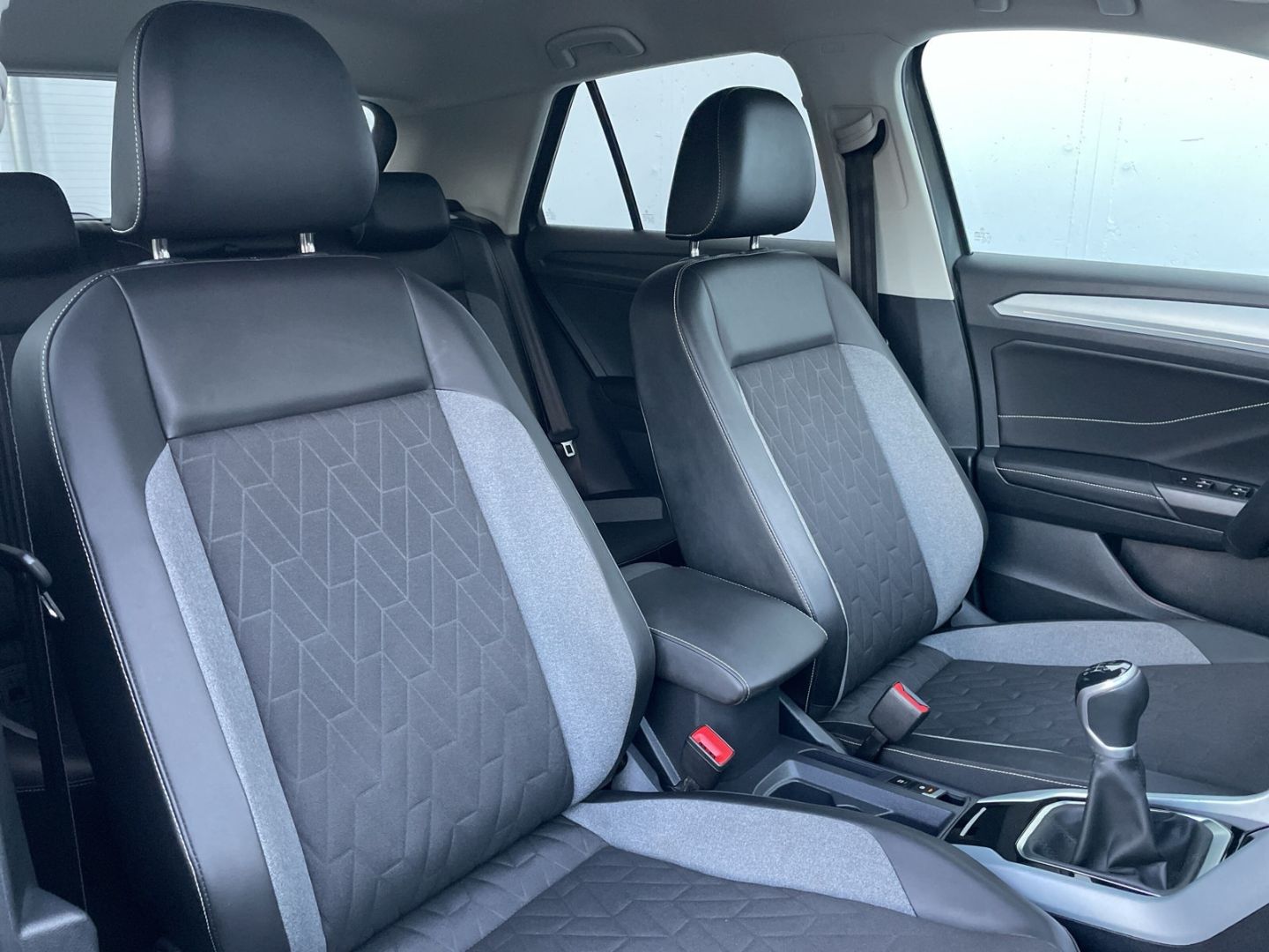 T-Roc 1.0 TSI Goal 6-Gang AHK/Kamera/Keyless/LED