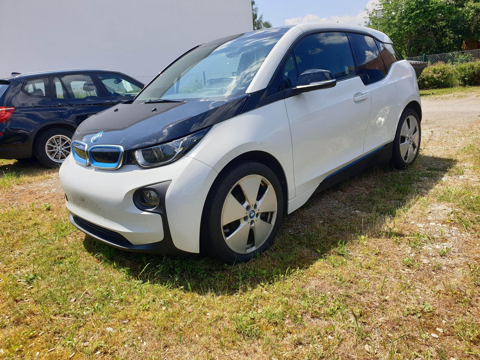BMW i3 94AH Händler/Export HK HiFi Navi Bus.