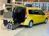 Ford Grand Tourneo-Behindertengerecht-Rampe-Automatik - Ford Grand Tourneo mit Diesel-Antrieb: Automatik