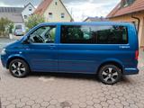 Volkswagen T5 Multivan - Volkswagen T5: Blau