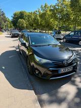 Toyota TOYOTA AVENSIS 1.8 VVT-I Automatic (mit To... - gebrauchte Toyota Avensis aus dem Jahr 2017